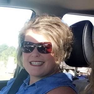 Meet your Posher, Pamela